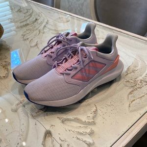 Adidas Cloud Foam Size 9.0